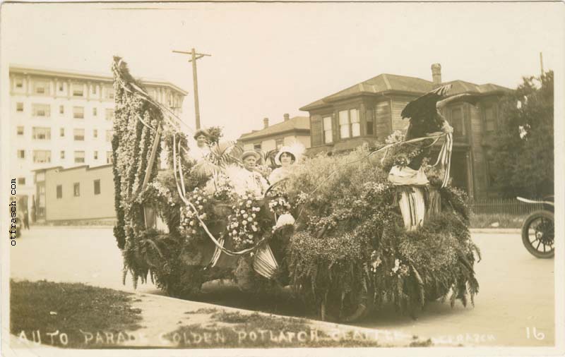 Image 16 - Auto Parade Golden Potlatch Seattle