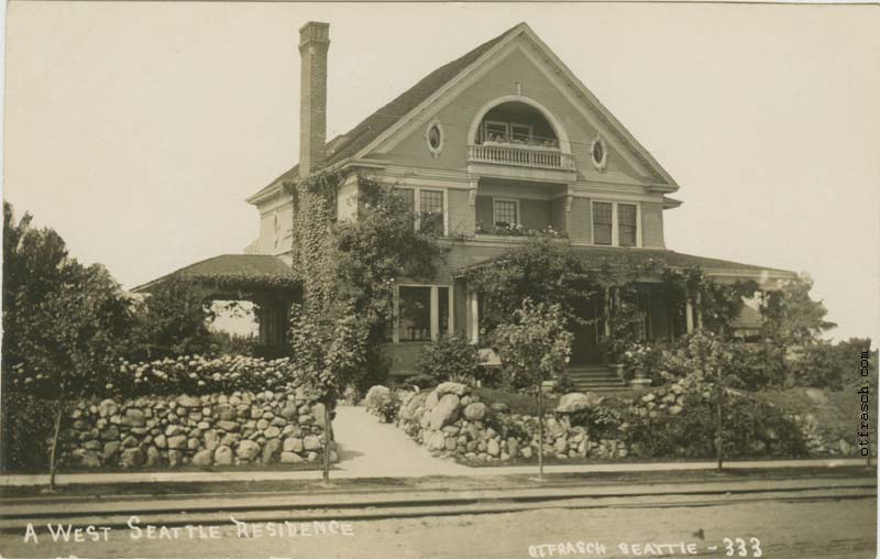 Image 333 - A West Seattle Residence