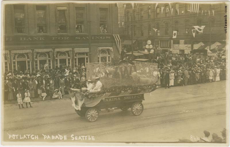 Image 866 - Potlatch Parade Seattle