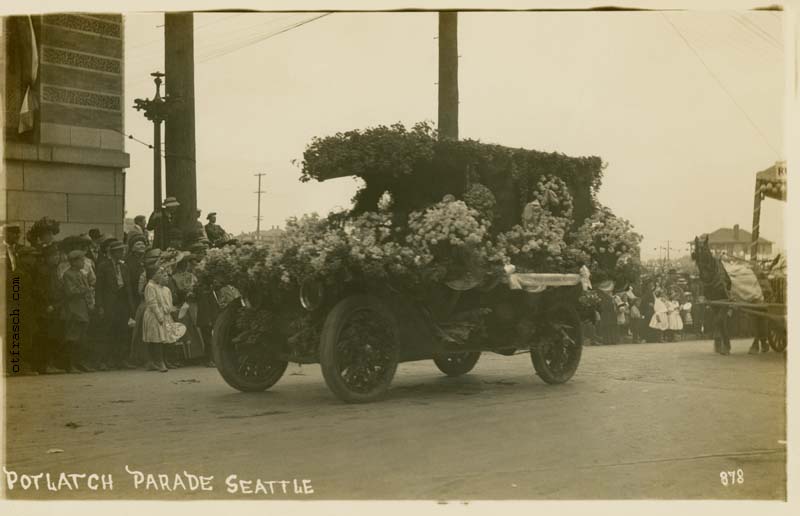 Image 878 - Potlatch Parade Seattle (car)