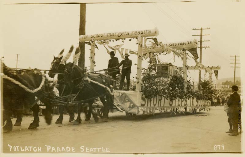 Image 879 - Potlatch Parade Seattle